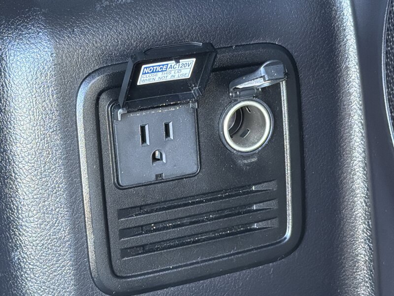 Used 2019 Toyota 4Runner Limited image 31