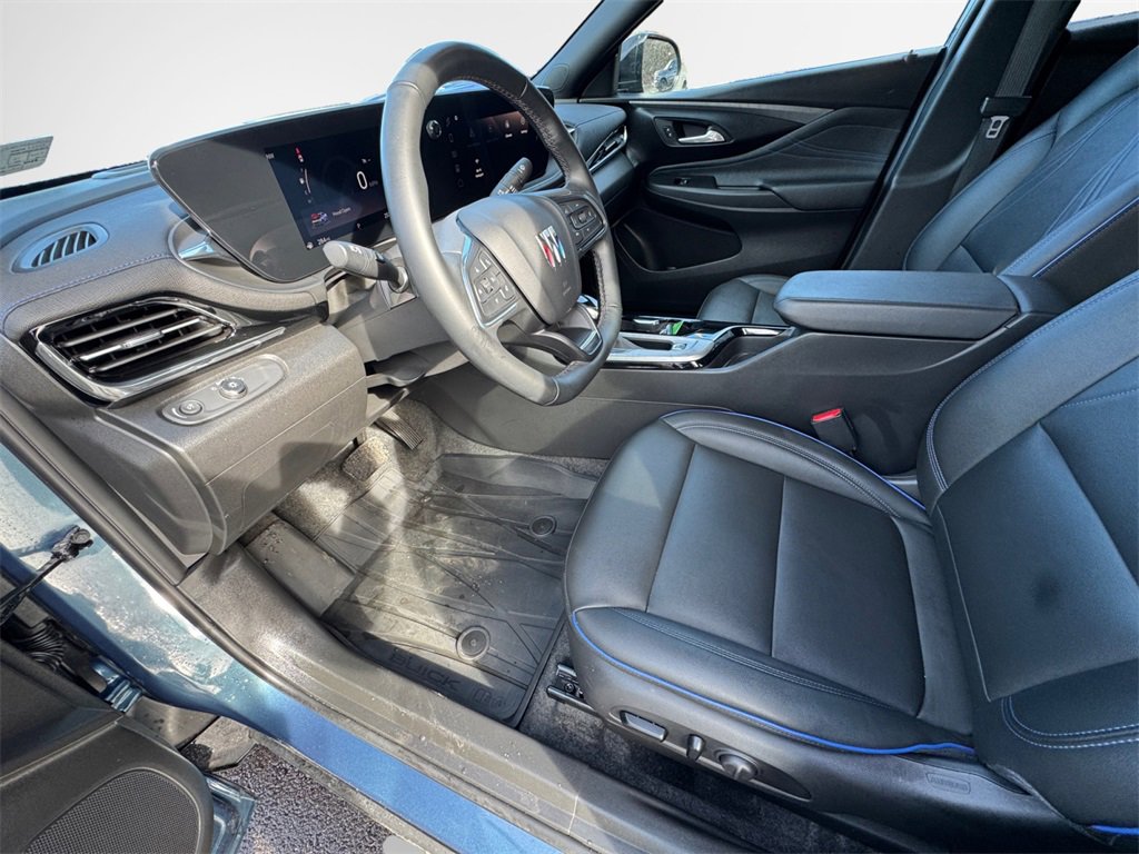 Used 2024 Buick Envista Sport Touring w/ Convenience I Package image 24