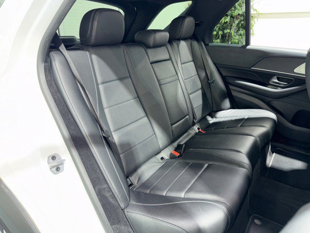 Used 2021 Mercedes-Benz GLE 350 4MATIC w/ Premium Package image 39