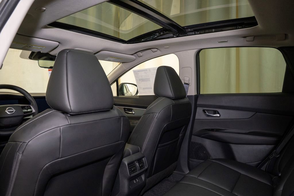 New 2026 Nissan Murano SL image 11