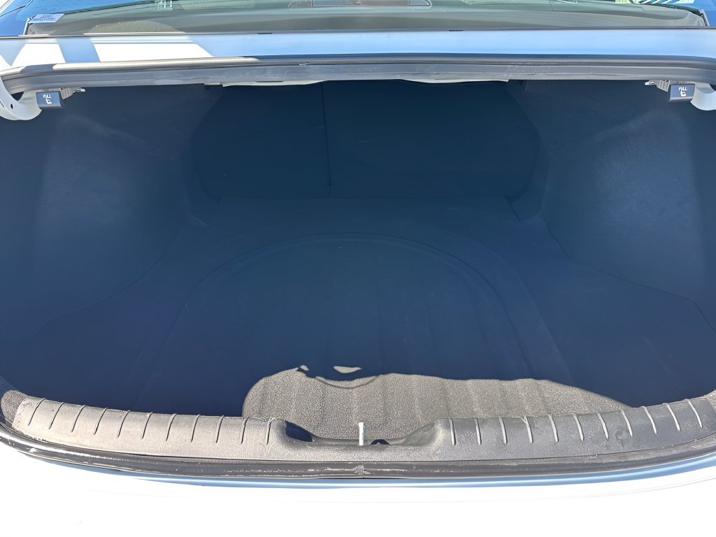 Used 2025 Hyundai Elantra SEL FWD image 28