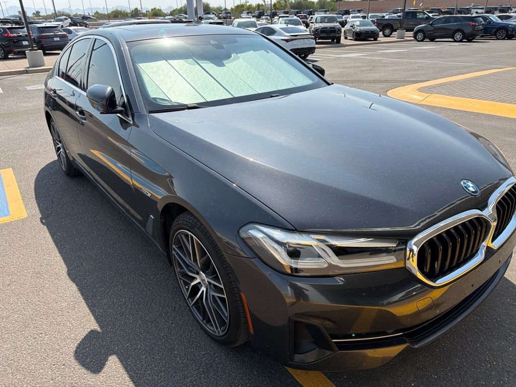 Used 2022 BMW 530e RWD image 3