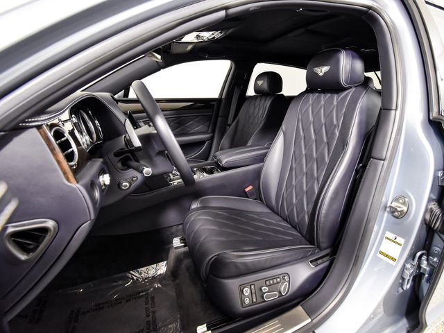 Used 2016 Bentley Flying Spur W12 image 4