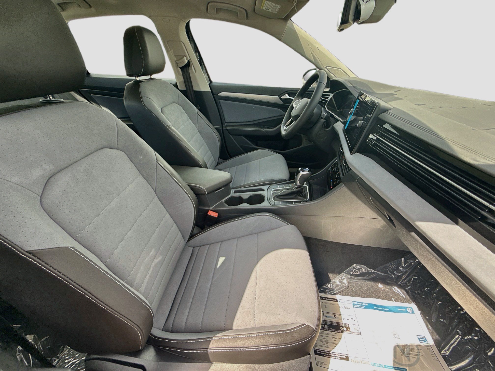 New 2027 Volkswagen Jetta SE FWD image 22