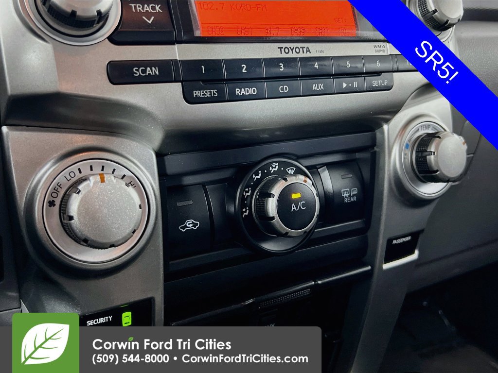 Used 2011 Toyota 4Runner SR5 w/ Premium Pkg w/Leather AWD/4WD image 8