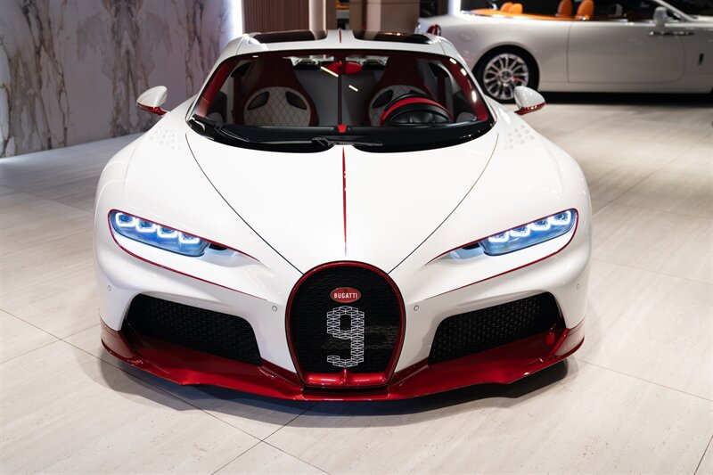 Used 2024 Bugatti Chiron Super Sport AWD/4WD image 6