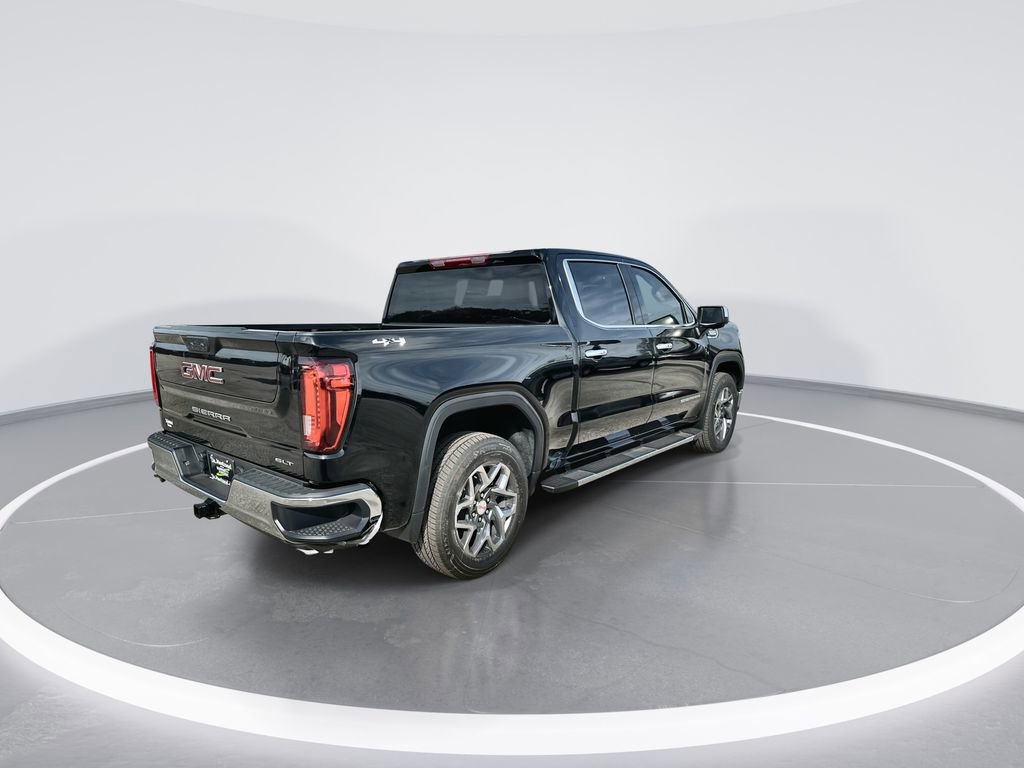 New 2026 GMC Sierra 1500 SLT image 8