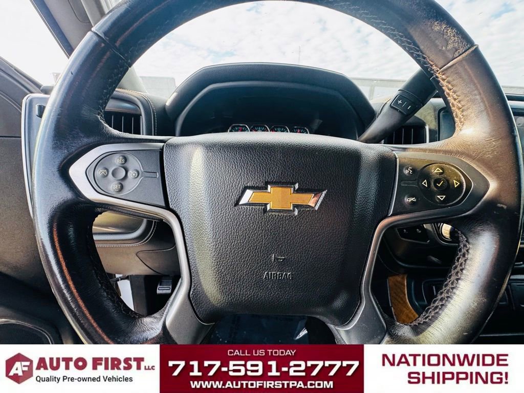 Used 2018 Chevrolet Silverado 1500 LTZ w/ Texas Edition image 12