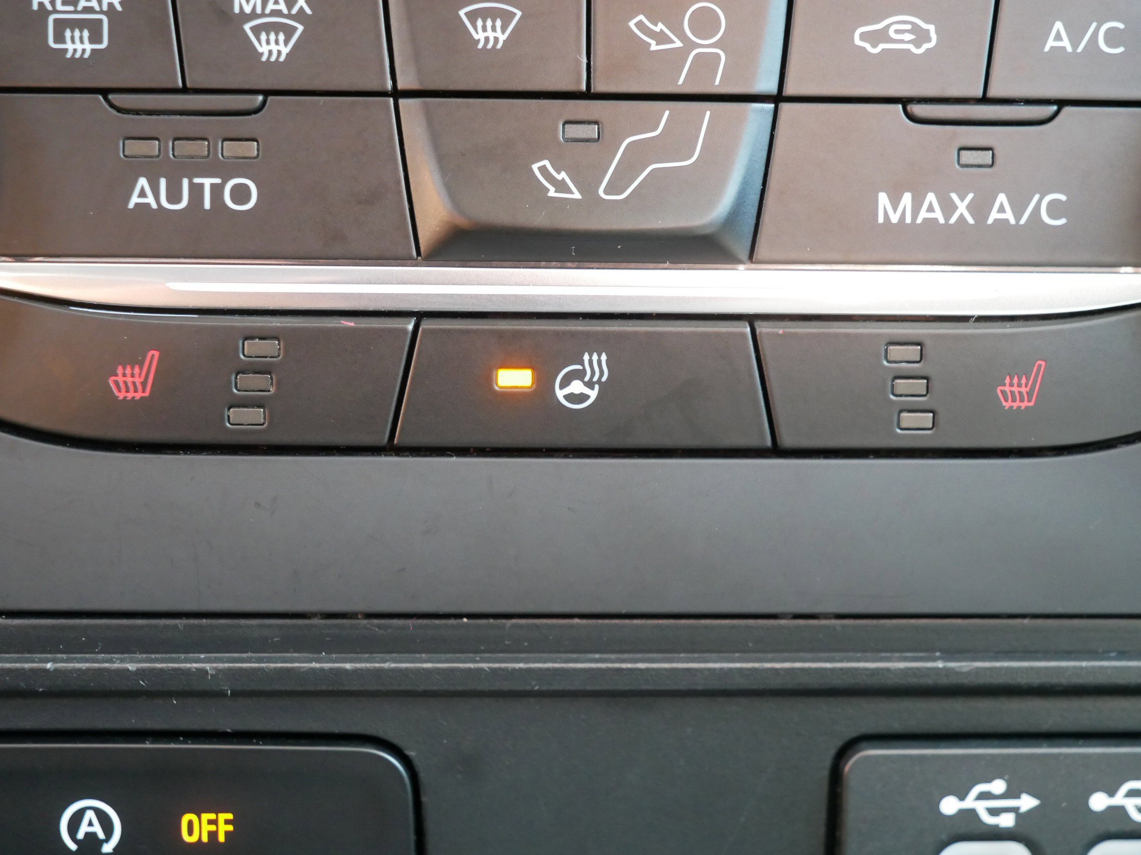Used 2020 Ford EcoSport SES AWD/4WD image 31