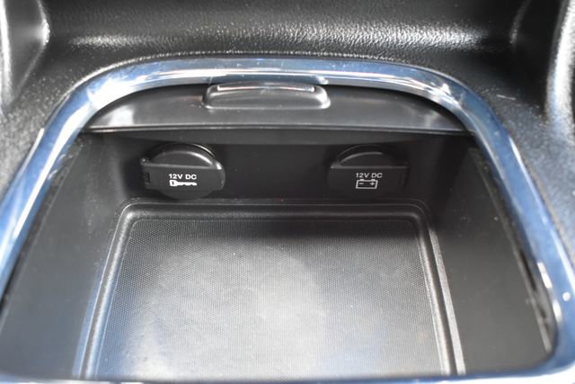 Used 2017 Dodge Grand Caravan SXT w/ Driver Convenience Group image 27