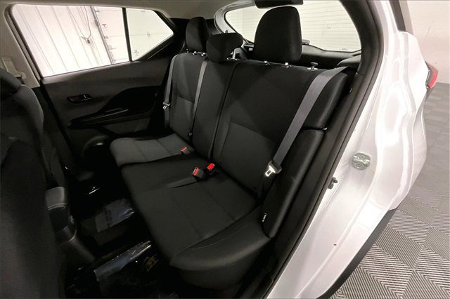 New 2025 Nissan Kicks Play S image 10