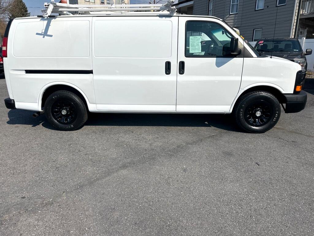Used 2011 Chevrolet Express 1500 AWD w/ Power Package image 3