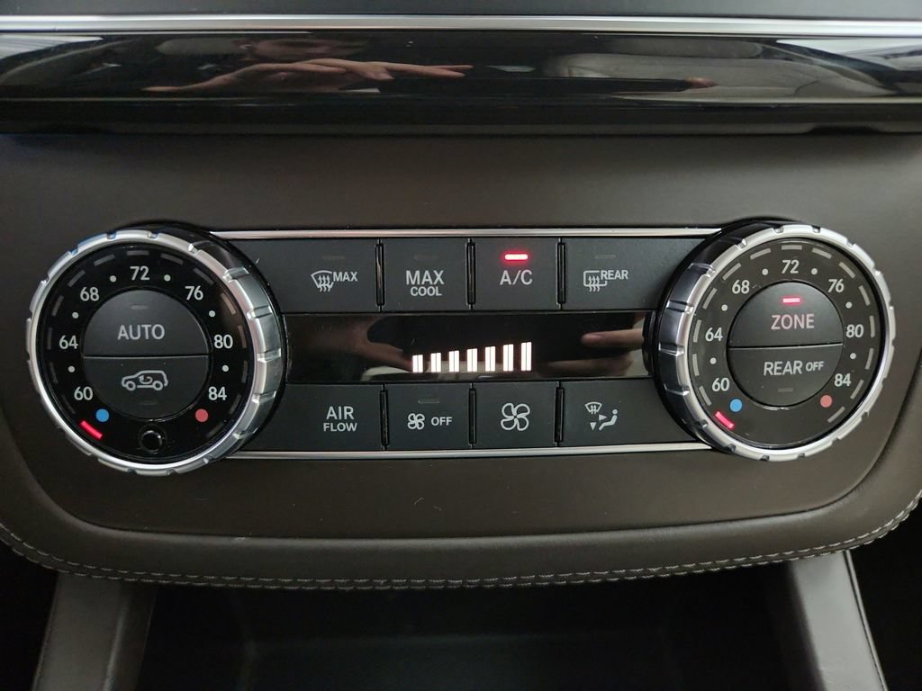 Used 2019 Mercedes-Benz GLS 450 4MATIC image 19