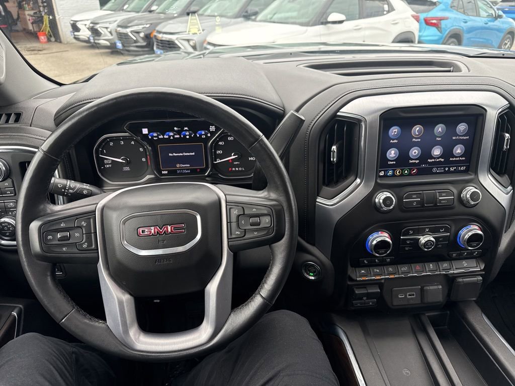 Used 2021 GMC Sierra 1500 SLT w/ SLT Premium Plus Package AWD/4WD image 18