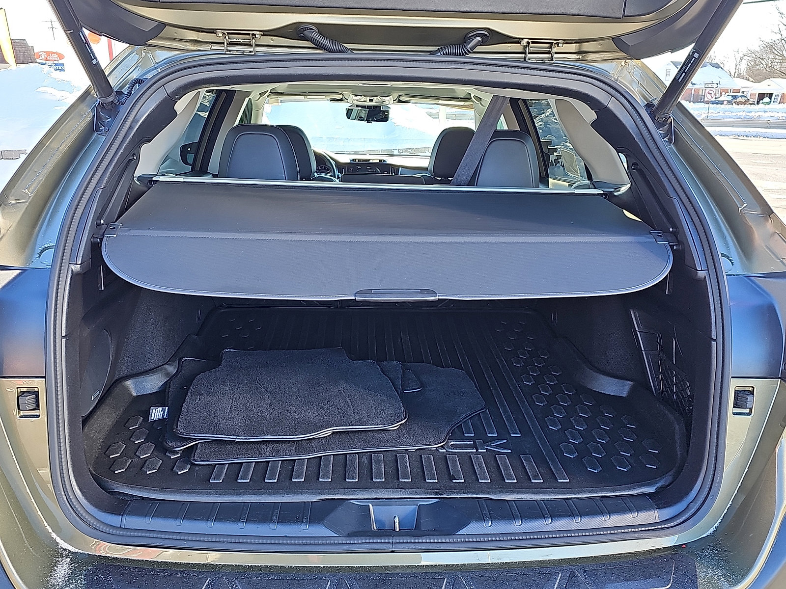 Used 2023 Subaru Outback Touring XT image 31