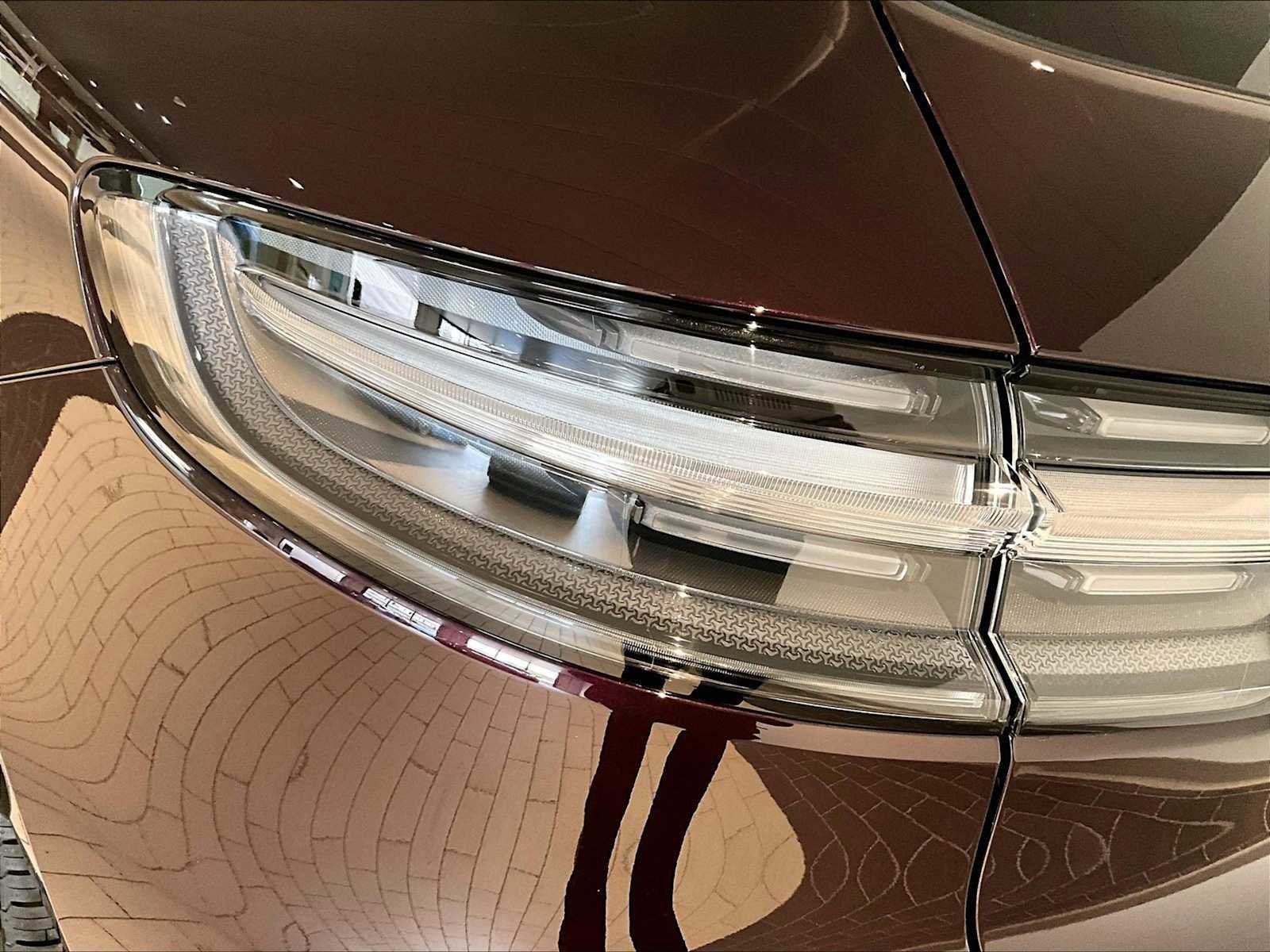 New 2026 Porsche Macan S AWD/4WD image 31