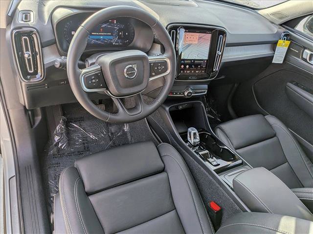 New 2026 Volvo XC40 B5 Ultra w/ Climate Package video 3