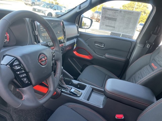 New 2025 Nissan Frontier PRO-4X w/ Interior Protection Package image 11