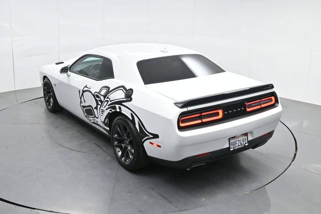 Used 2022 Dodge Challenger R/T Scat Pack w/ Driver Convenience Group RWD image 55
