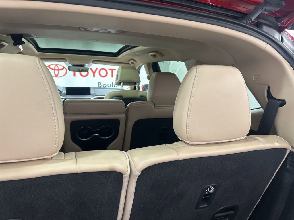 Used 2024 Acura MDX SH-AWD w/ Technology Package image 17