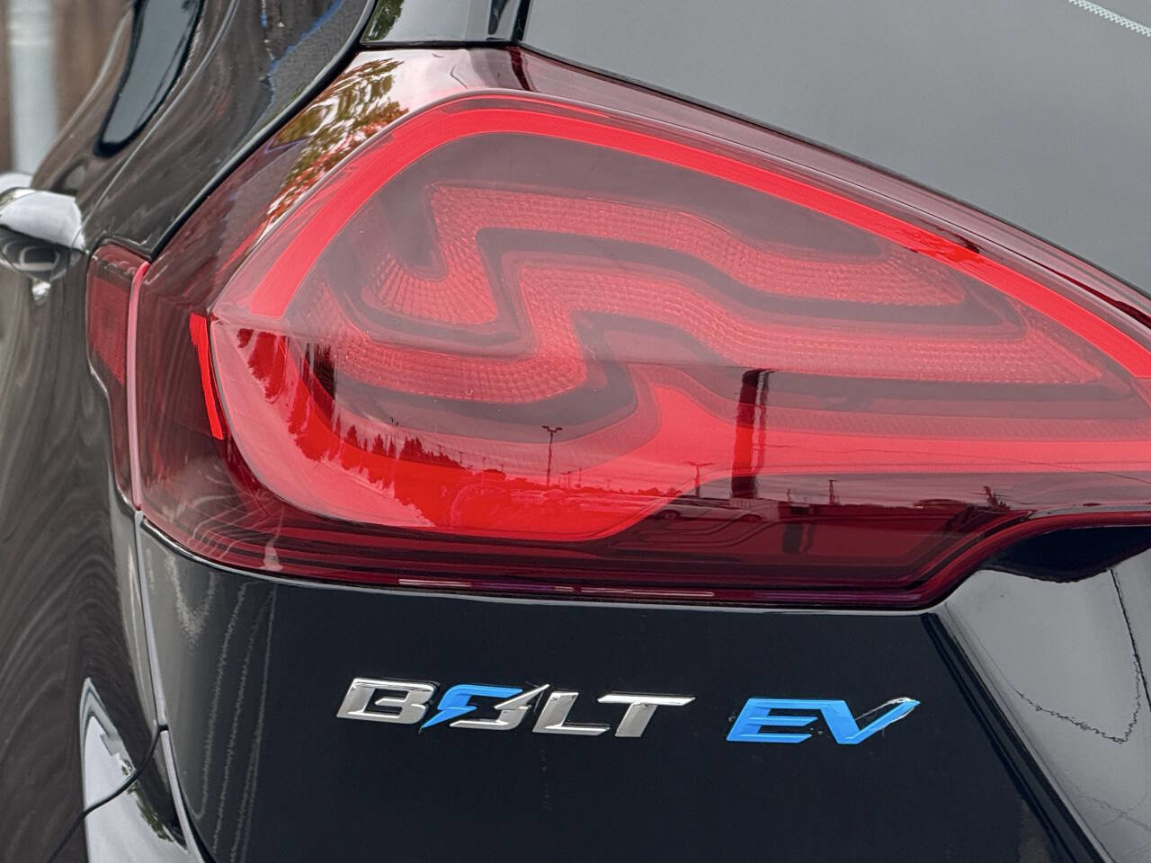 Used 2019 Chevrolet Bolt LT image 22