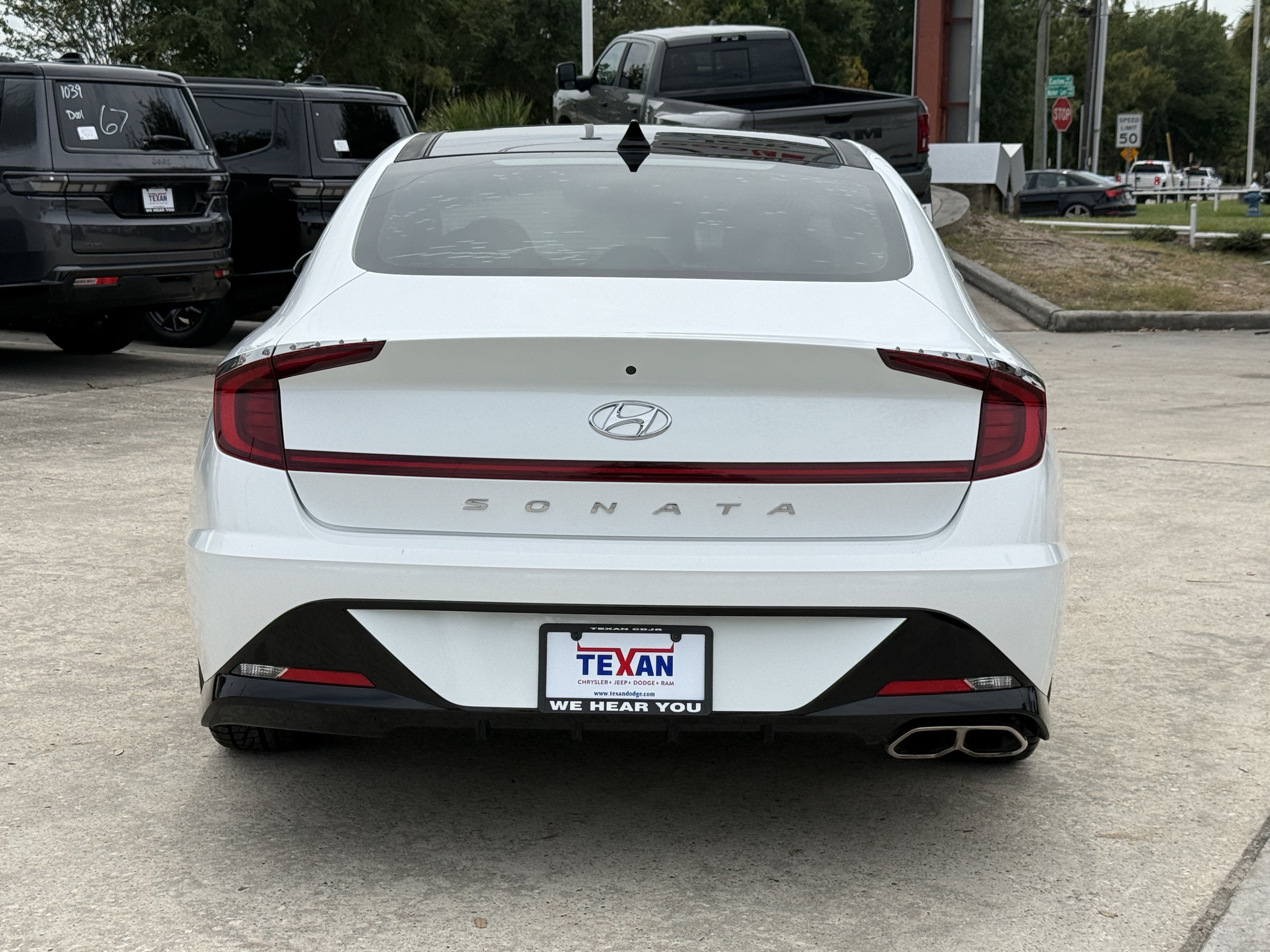 Used 2020 Hyundai Sonata SEL w/ Convenience + Sunroof Package FWD image 6