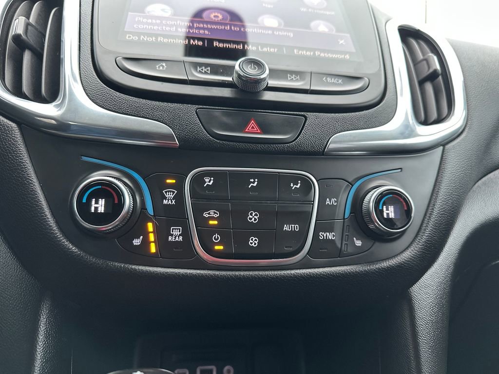 Used 2020 Chevrolet Equinox LT w/ Sport Edition image 10