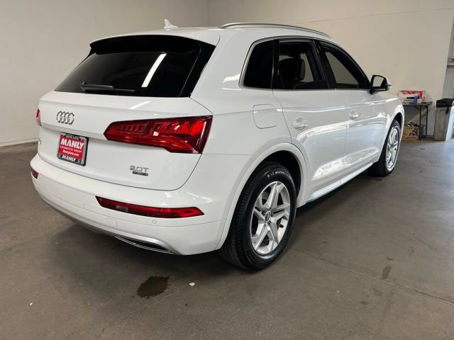 Used 2018 Audi Q5 2.0T Premium Plus w/ Premium Plus Package AWD/4WD image 3