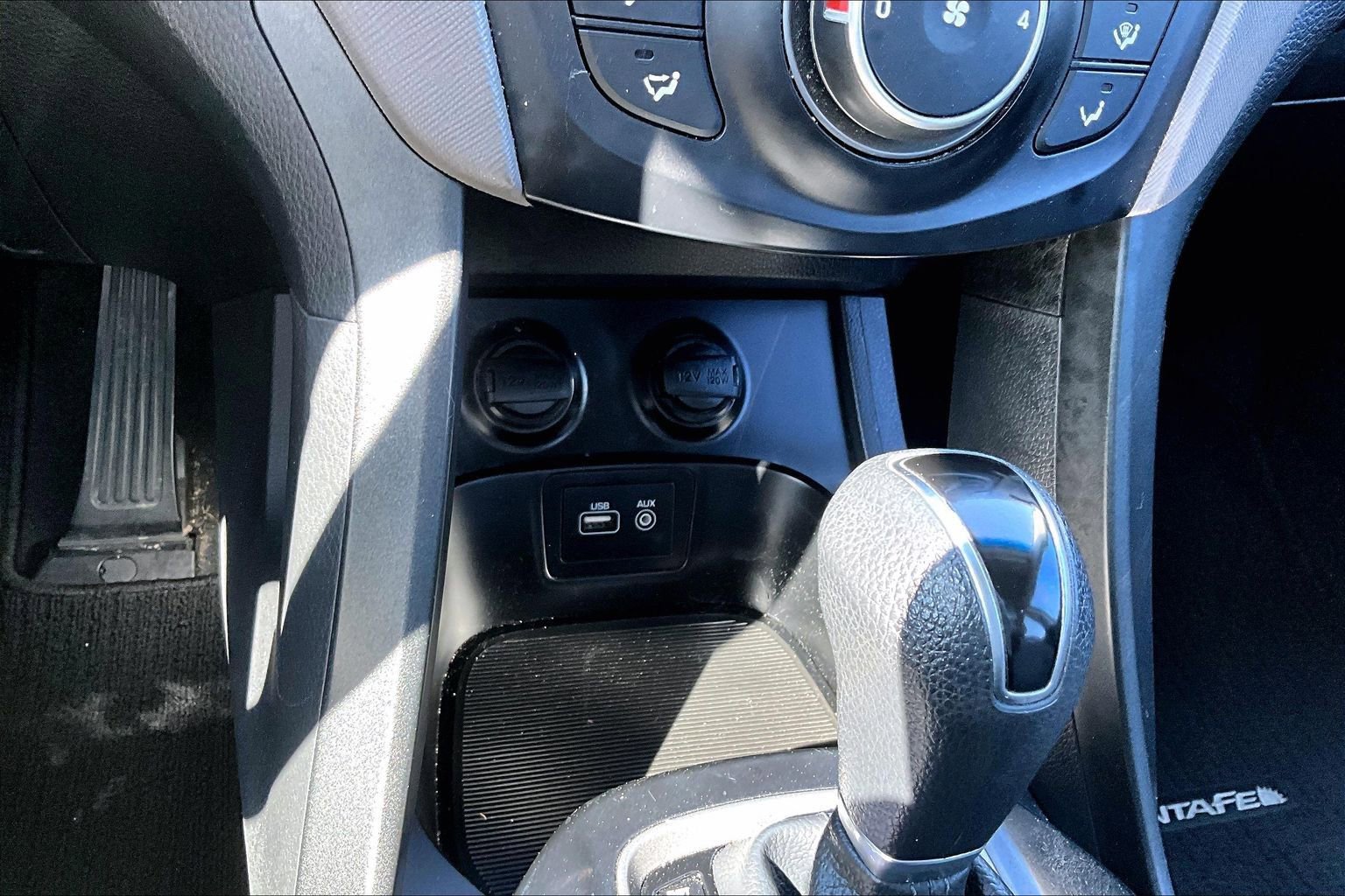 Used 2018 Hyundai Santa Fe Sport image 16