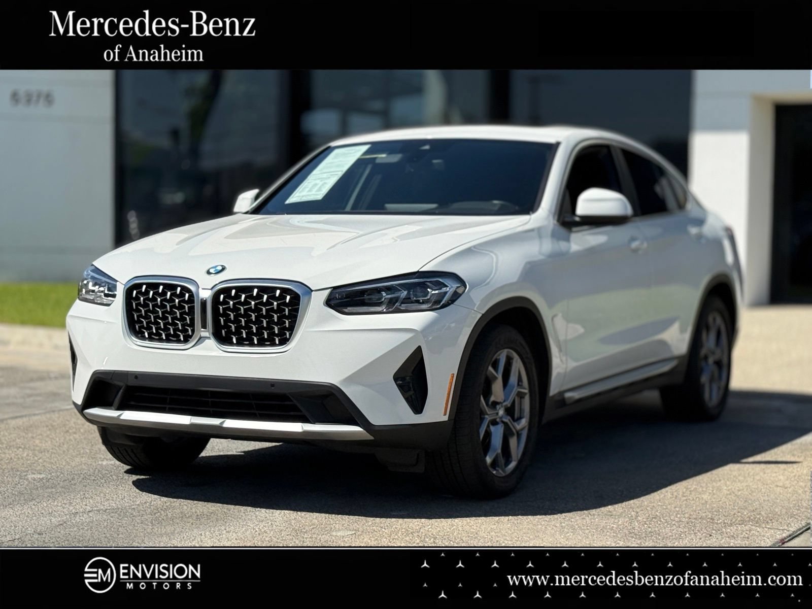 Used 2023 BMW X4 xDrive30i w/ Convenience Package AWD/4WD image 1