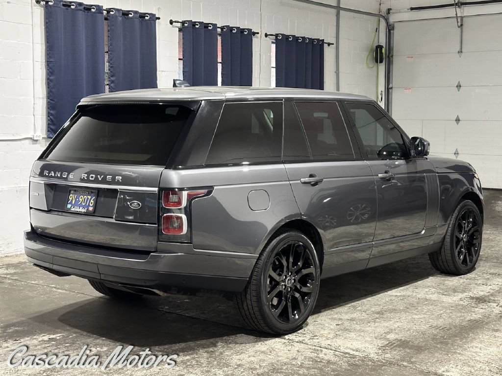 Used 2018 Land Rover Range Rover Supercharged AWD/4WD image 7