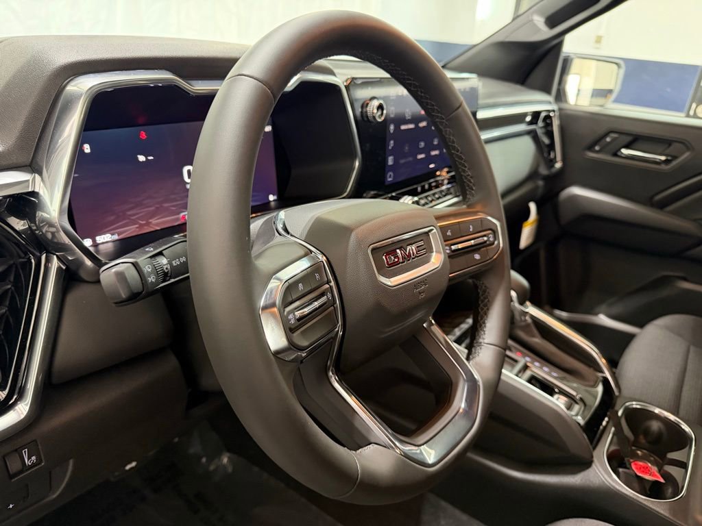 New 2026 GMC Canyon Elevation image 15