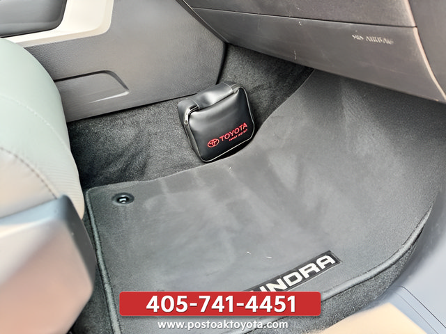 Used 2026 Toyota Tundra Limited AWD/4WD image 30
