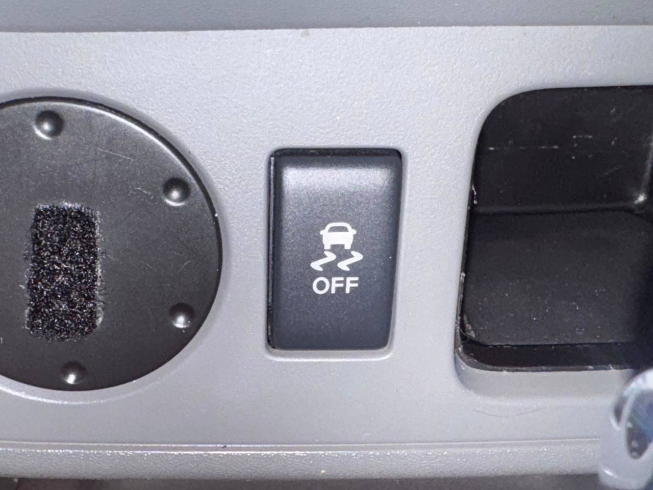 Used 2014 Nissan Frontier S RWD image 25
