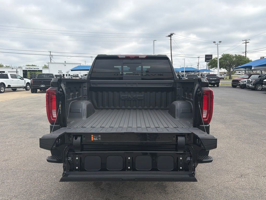 New 2026 GMC Sierra 1500 Denali AWD/4WD image 7