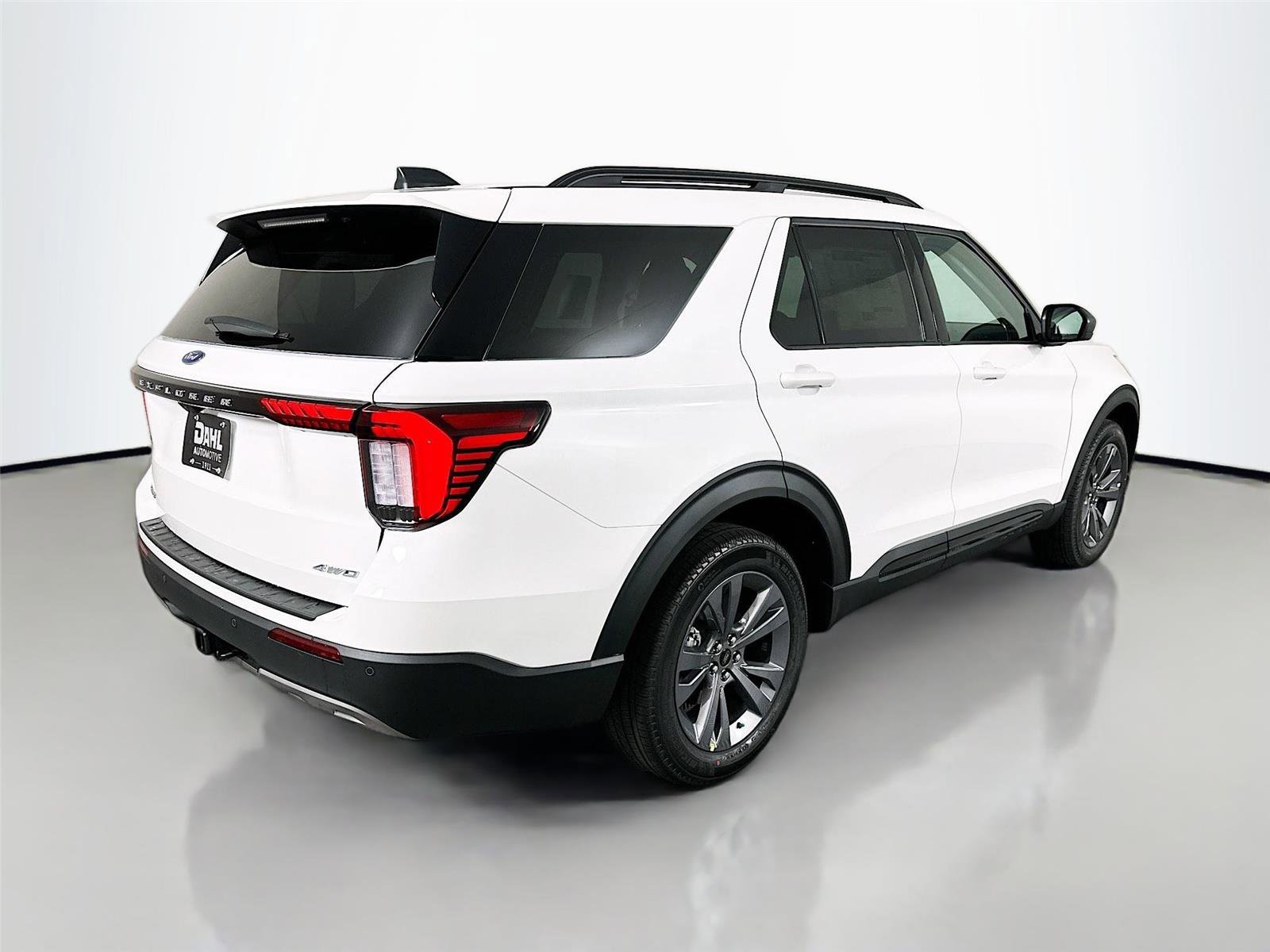 New 2026 Ford Explorer Active w/ Active Comfort Package image 7