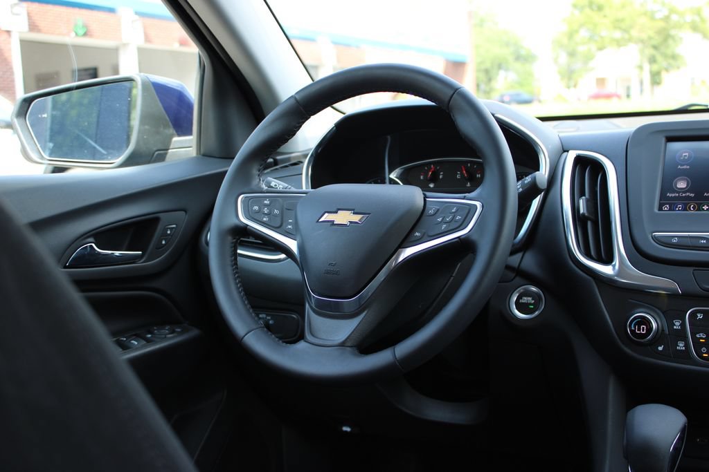 Used 2022 Chevrolet Equinox LT AWD/4WD image 39