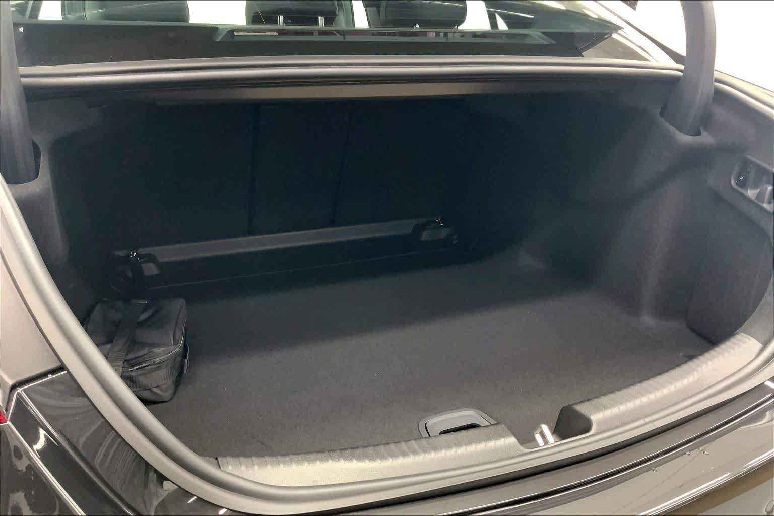 New 2026 Mercedes-Benz C 300 Sedan image 17