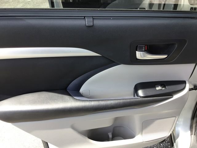 Used 2019 Toyota Highlander XLE AWD/4WD image 40