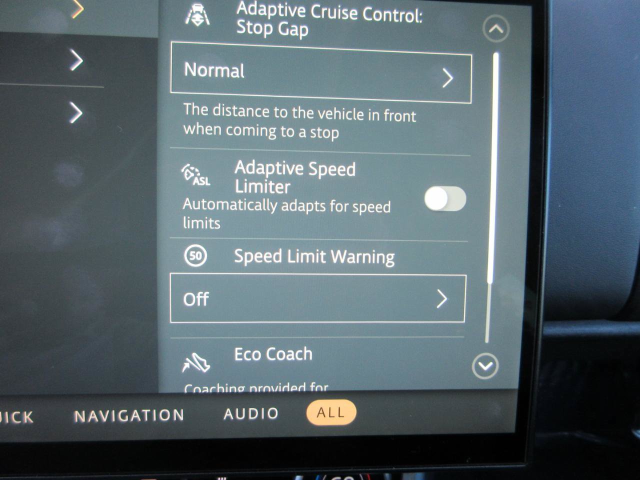 Used 2023 Land Rover Range Rover SE AWD/4WD image 65