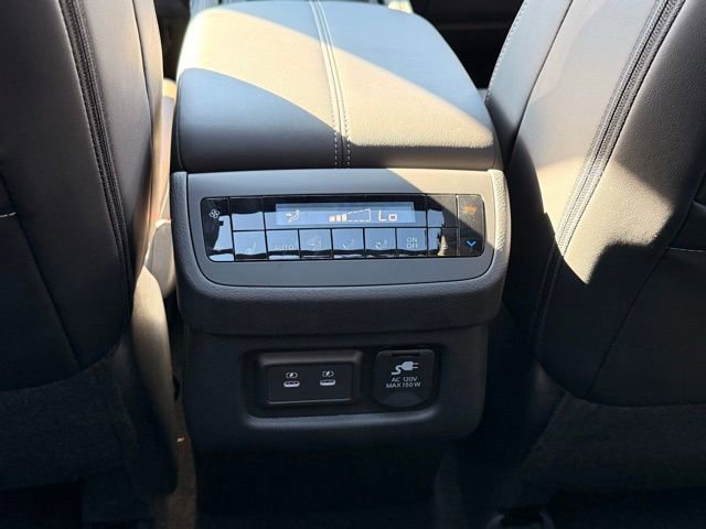 New 2026 Nissan Pathfinder Platinum w/ Cargo Package image 21