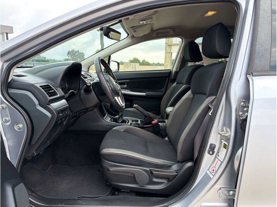 Used 2017 Subaru Crosstrek 2.0i Premium AWD/4WD image 10
