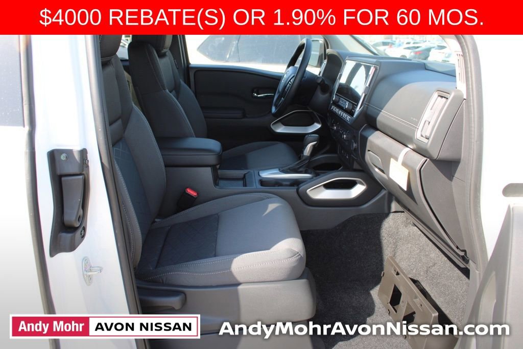 New 2025 Nissan Frontier SV image 14