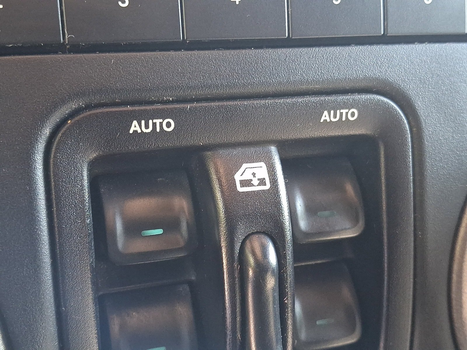 Used 2016 Jeep Wrangler Unlimited Sport AWD/4WD image 24