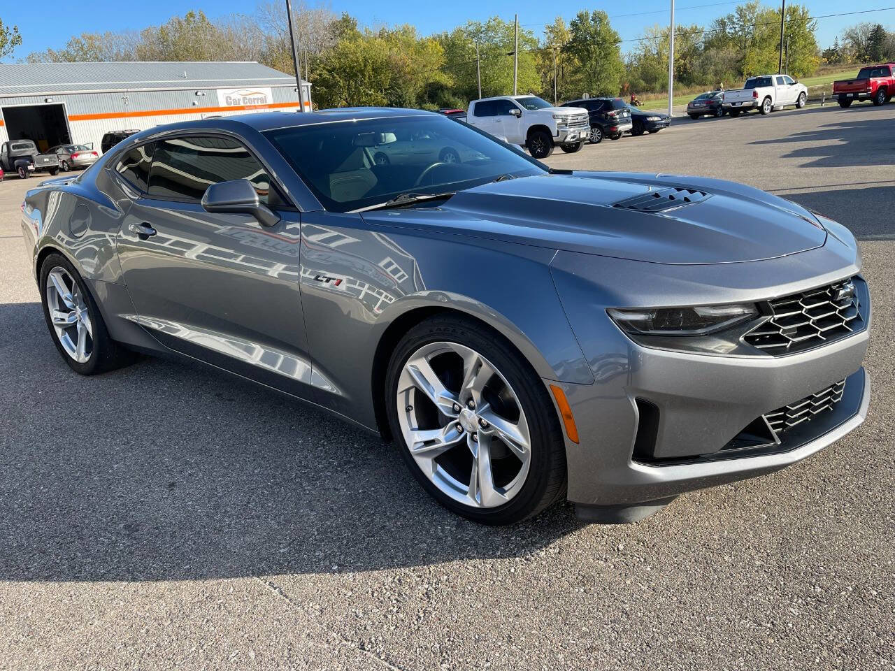 Used 2020 Chevrolet Camaro LT RWD image 7