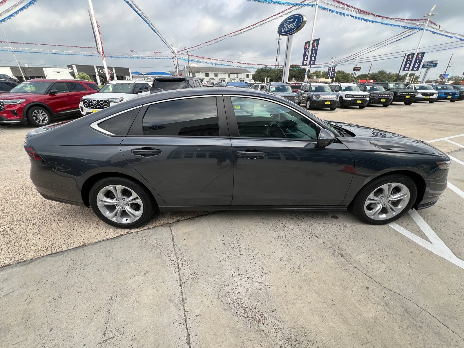 Used 2024 Honda Accord LX image 2