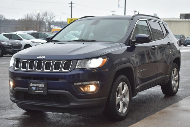Used 2018 Jeep Compass Latitude w/ Popular Equipment Group image 12