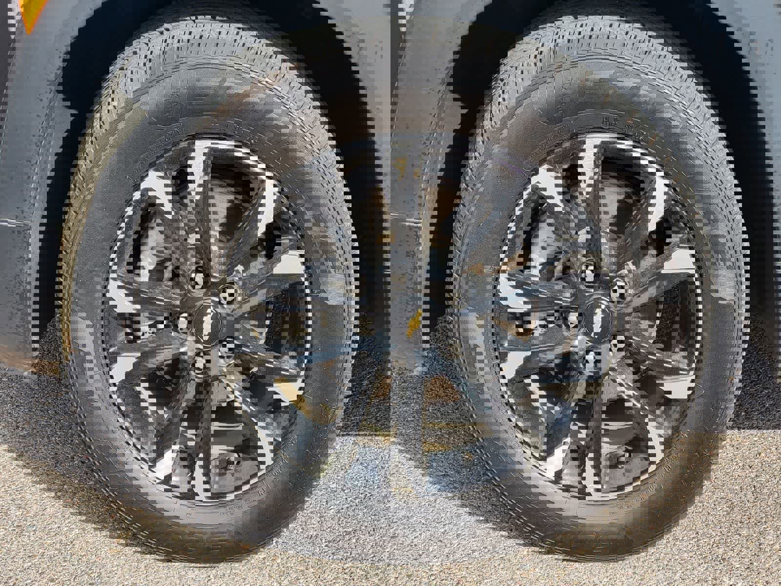 Used 2023 Chevrolet TrailBlazer LT w/ Convenience Package image 11