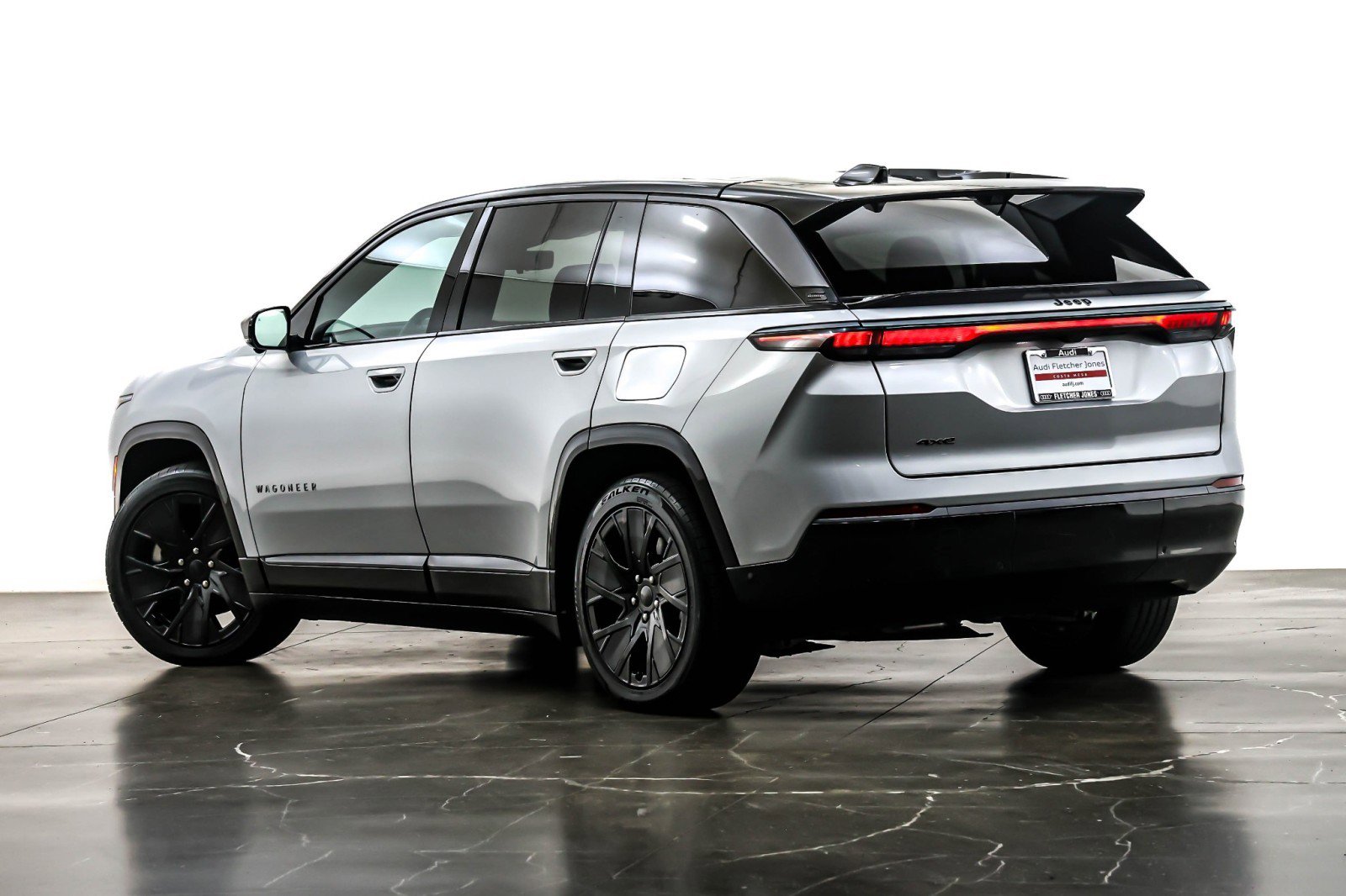 Used 2025 Jeep Wagoneer S Launch Edition image 12