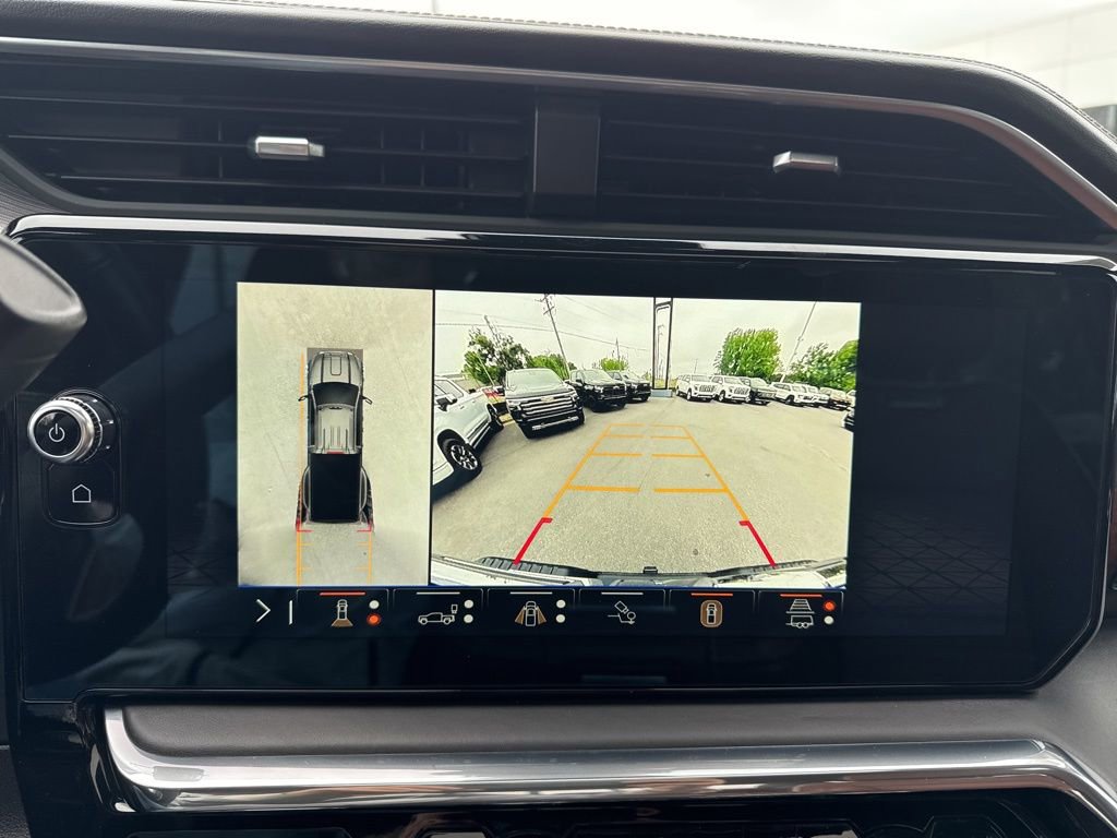 Used 2024 GMC Sierra 3500 Denali Ultimate AWD/4WD image 22